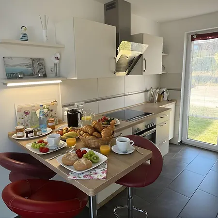 Ferienpark- Seezeit Direkt Am Krakower Сasa de vacaciones